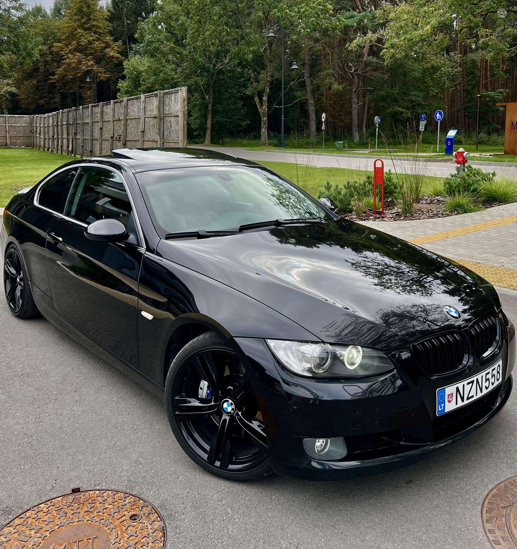 BMW 335