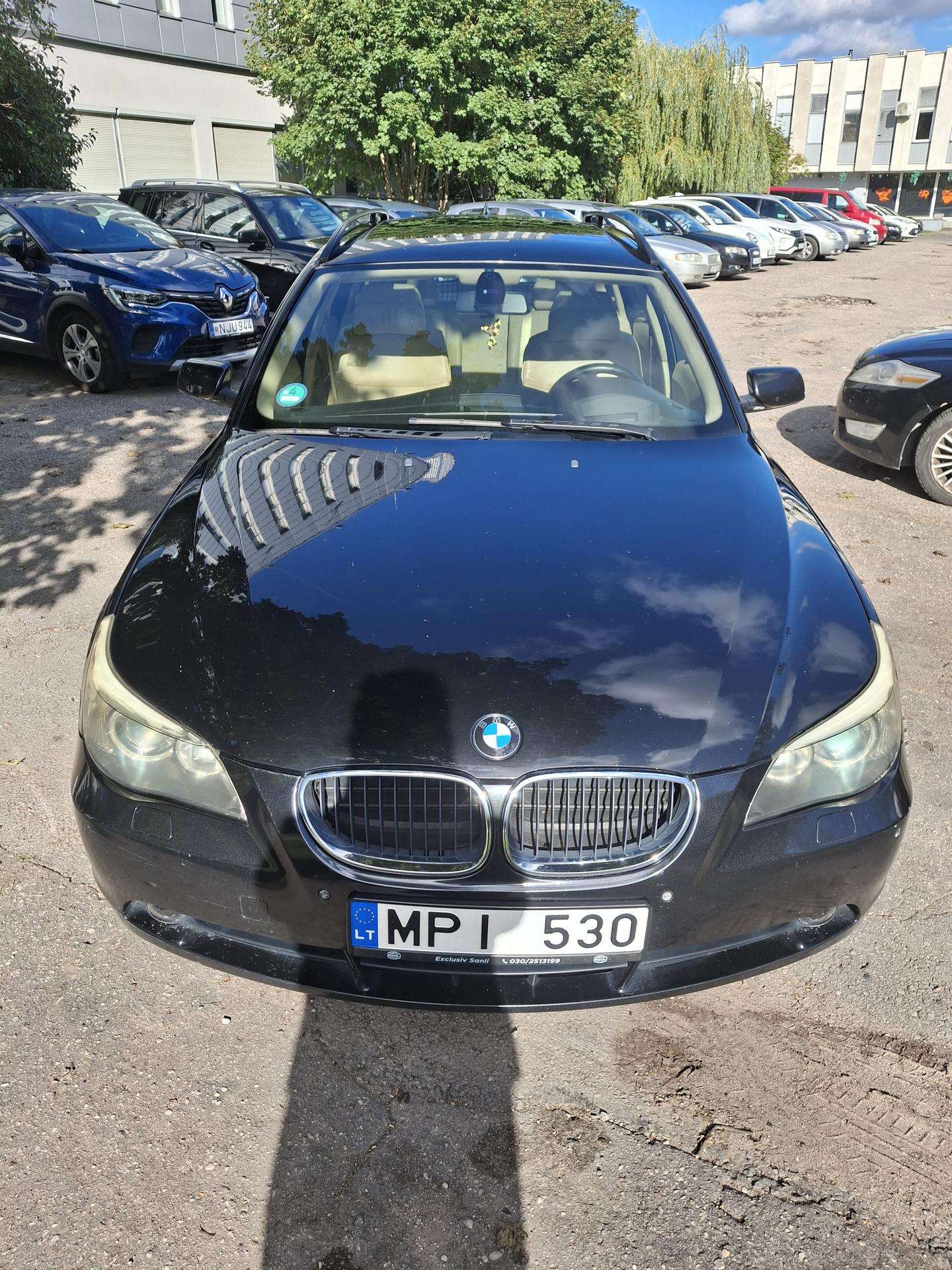 BMW 530