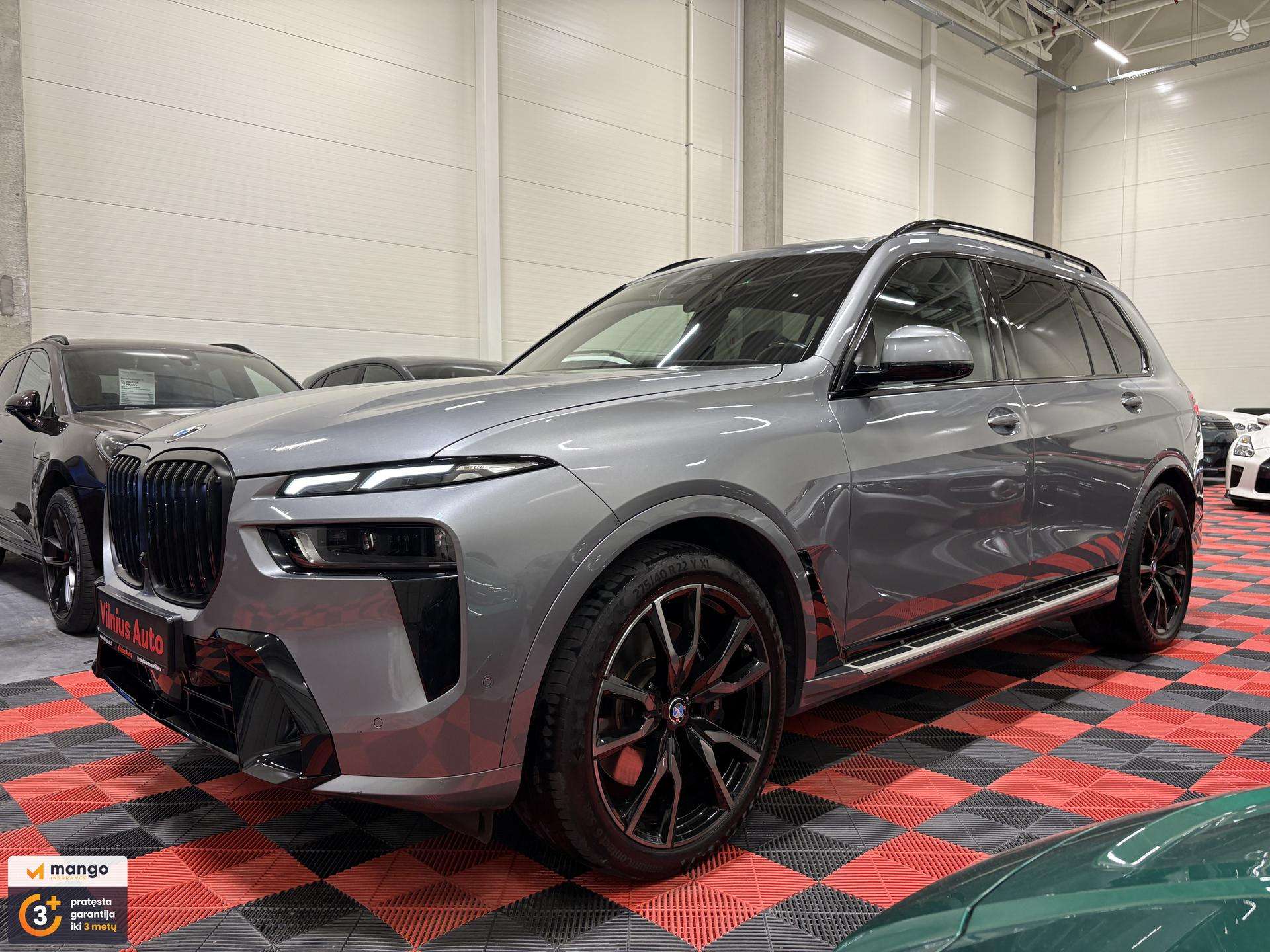 BMW X7