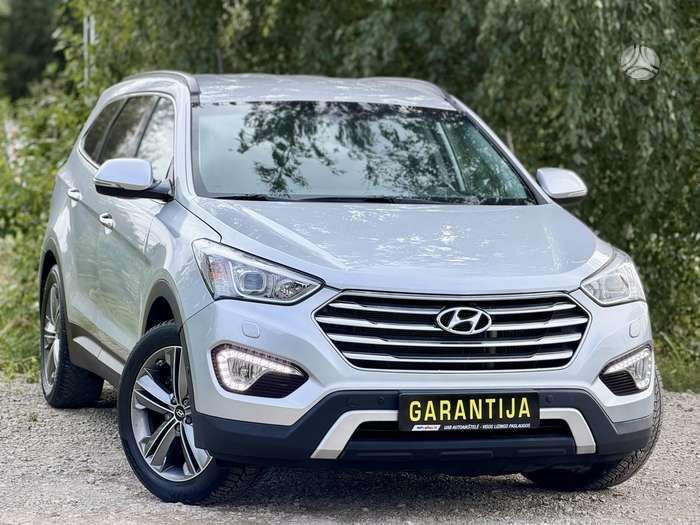 Hyundai Grand Santa Fe