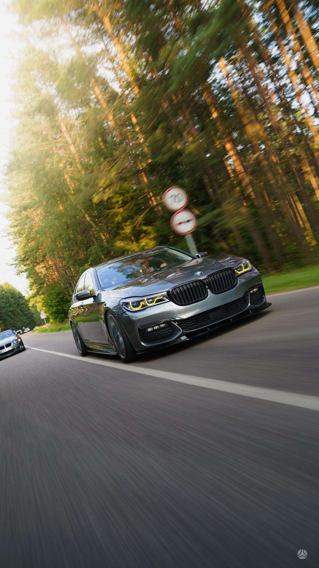 BMW 740