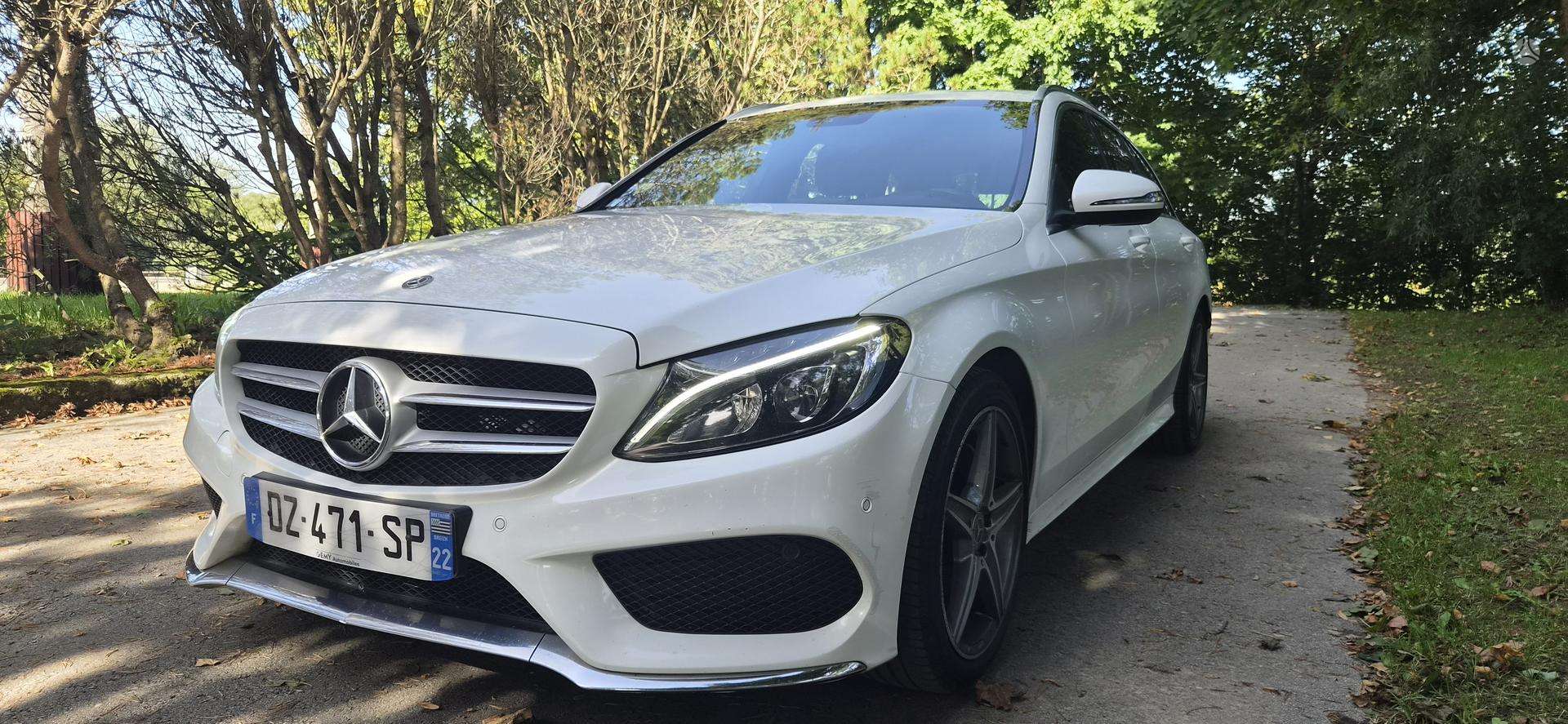 Mercedes-Benz C220