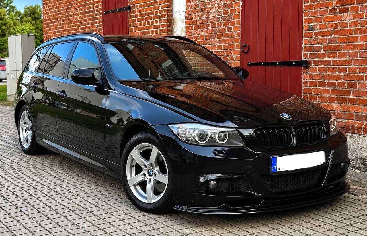 BMW 320
