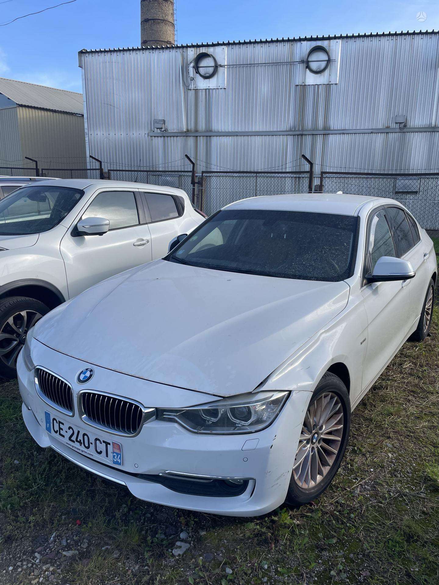 BMW 320