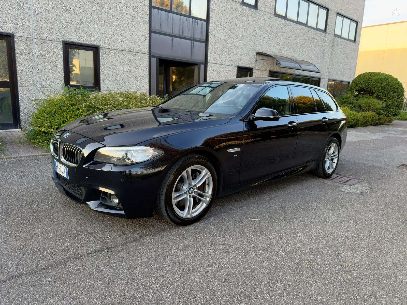 BMW 525
