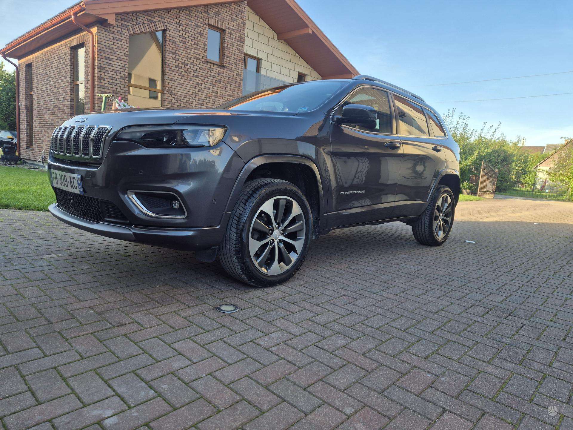 Jeep Cherokee