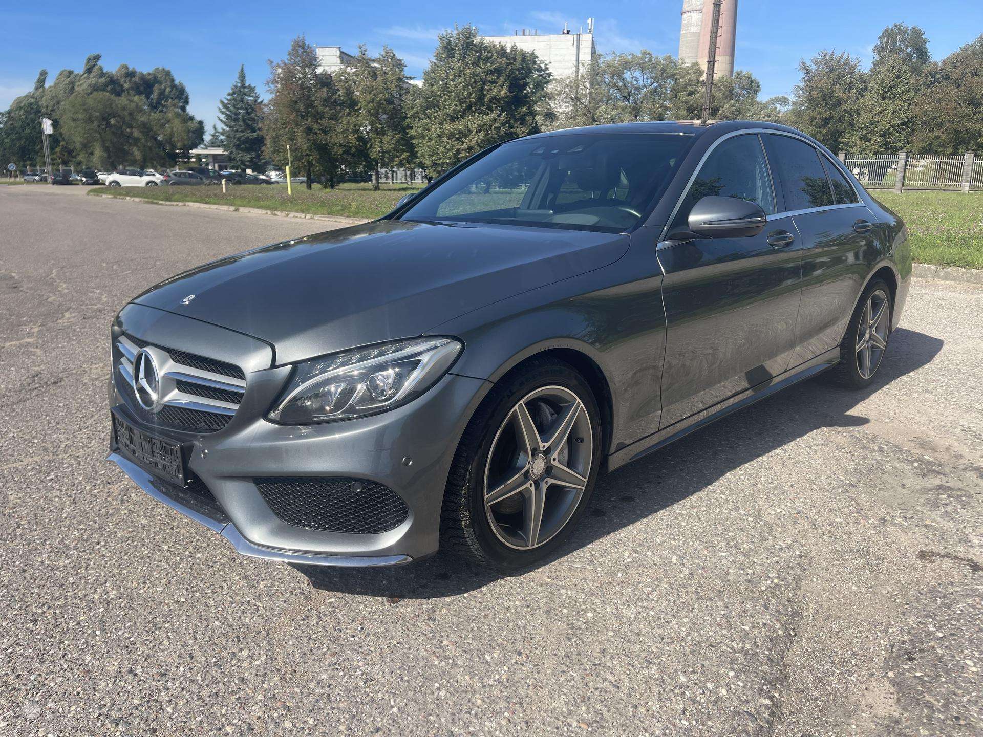 Mercedes-Benz C300