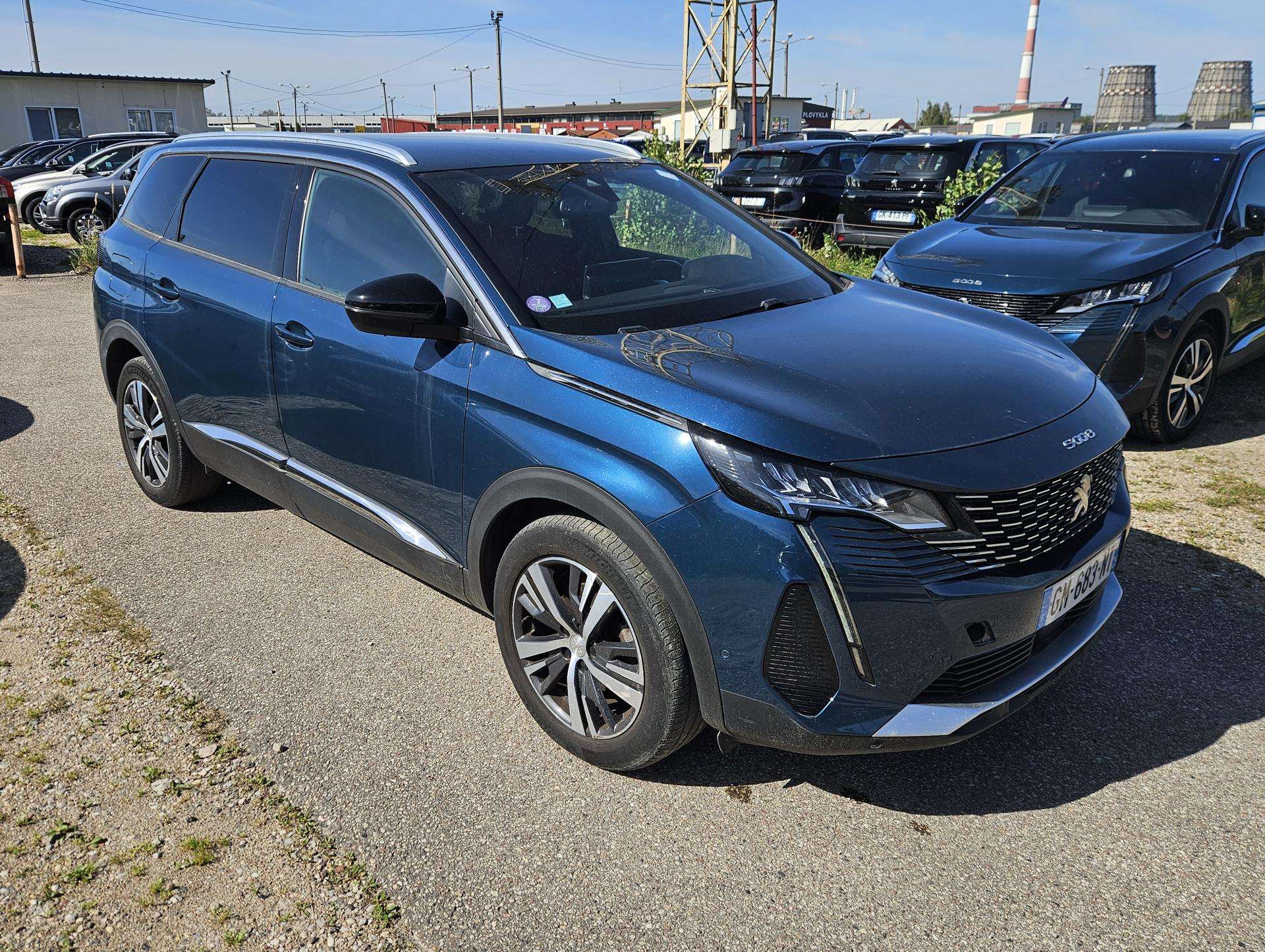 Peugeot 5008