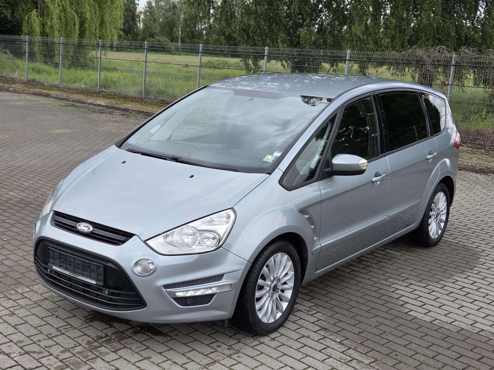 Ford S-MAX