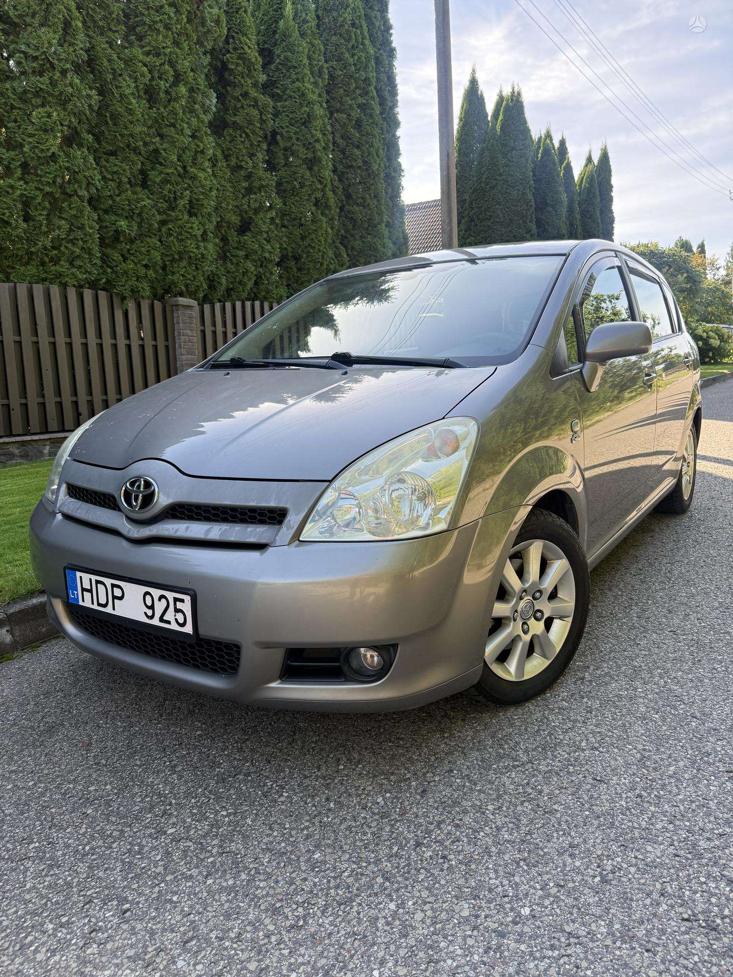 Toyota Corolla Verso