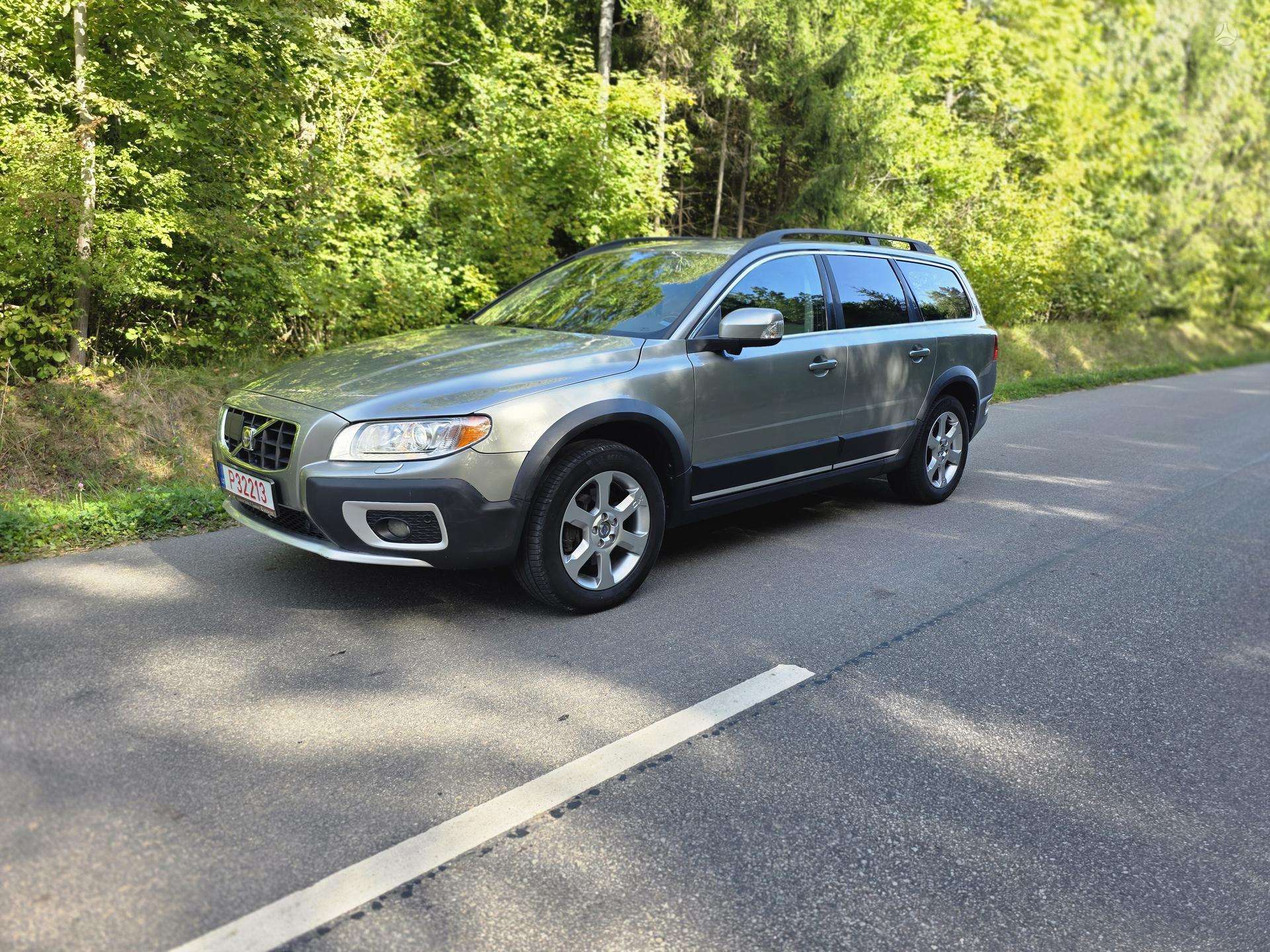 Volvo XC70
