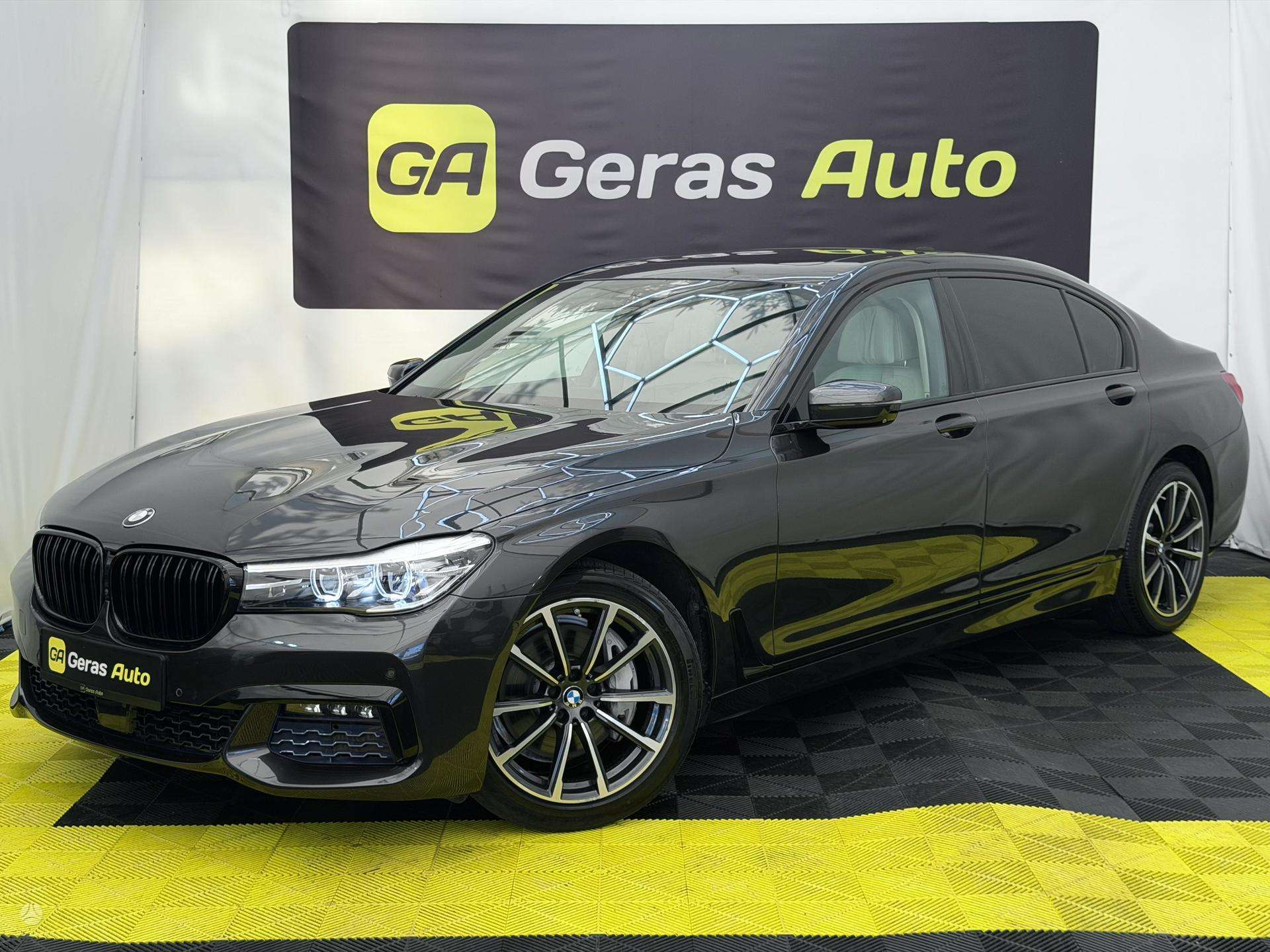 BMW 740