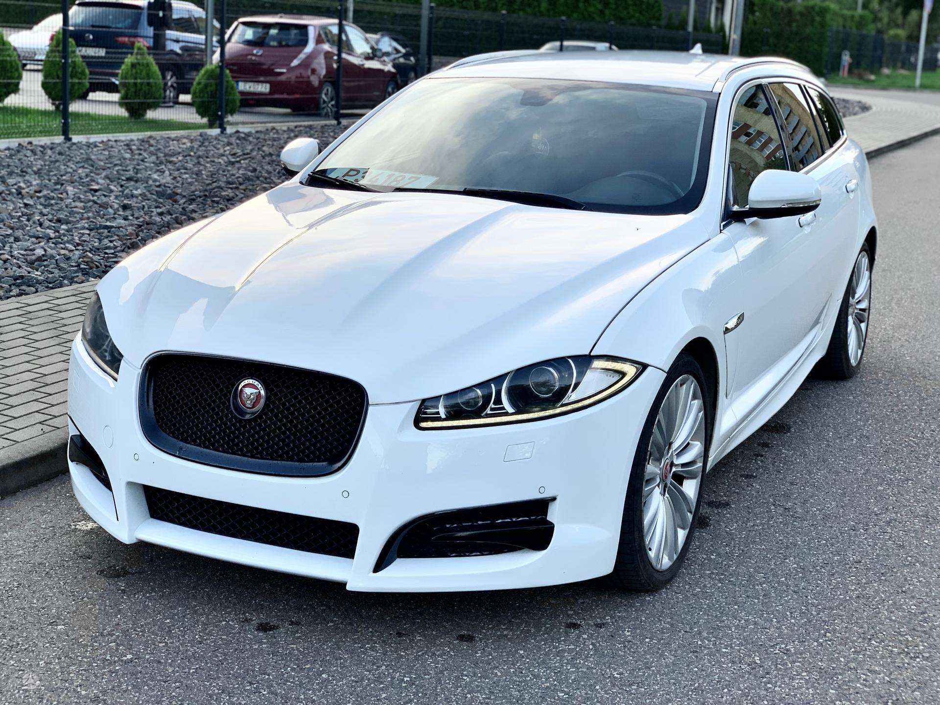Jaguar XF