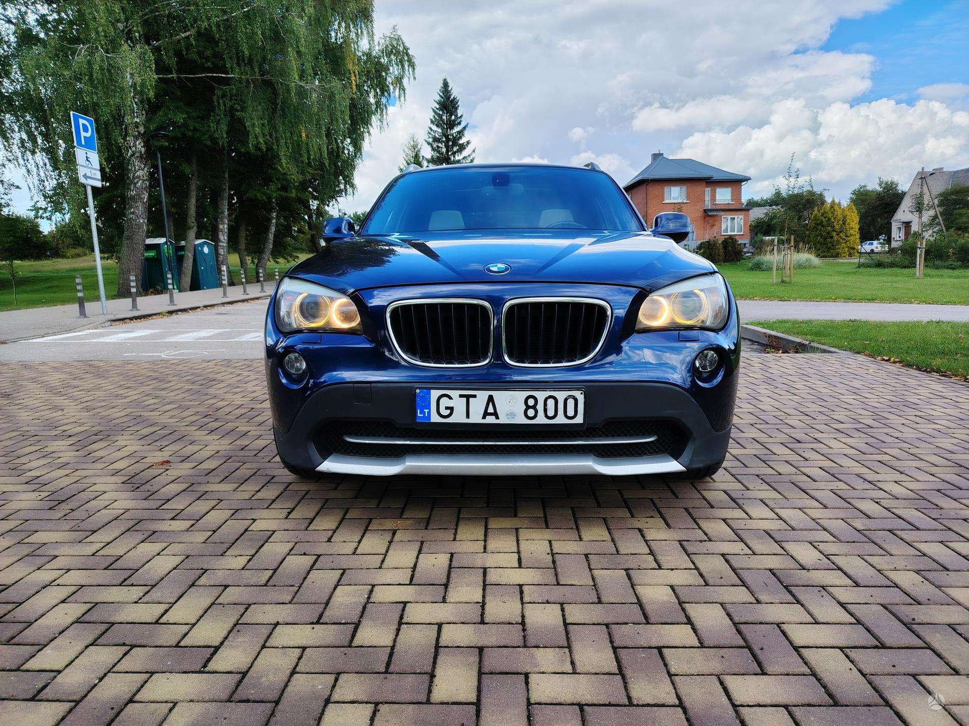 BMW X1