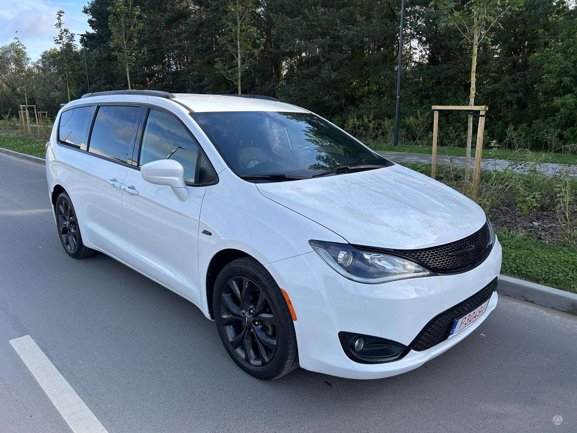 Chrysler Pacifica