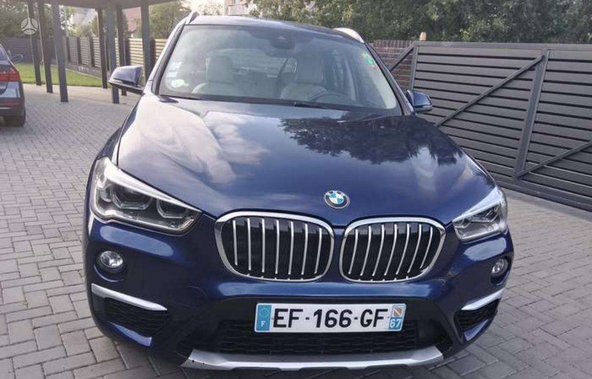 BMW X1