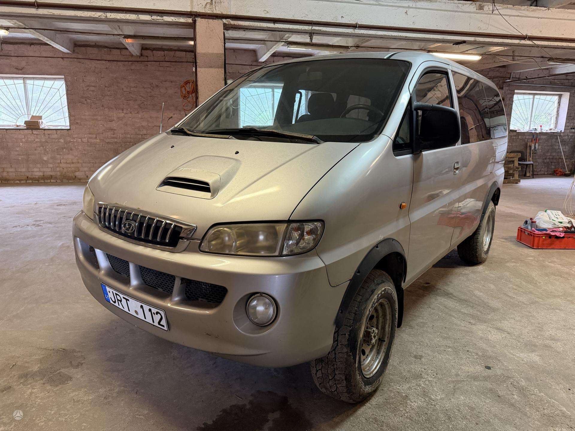 Hyundai H1