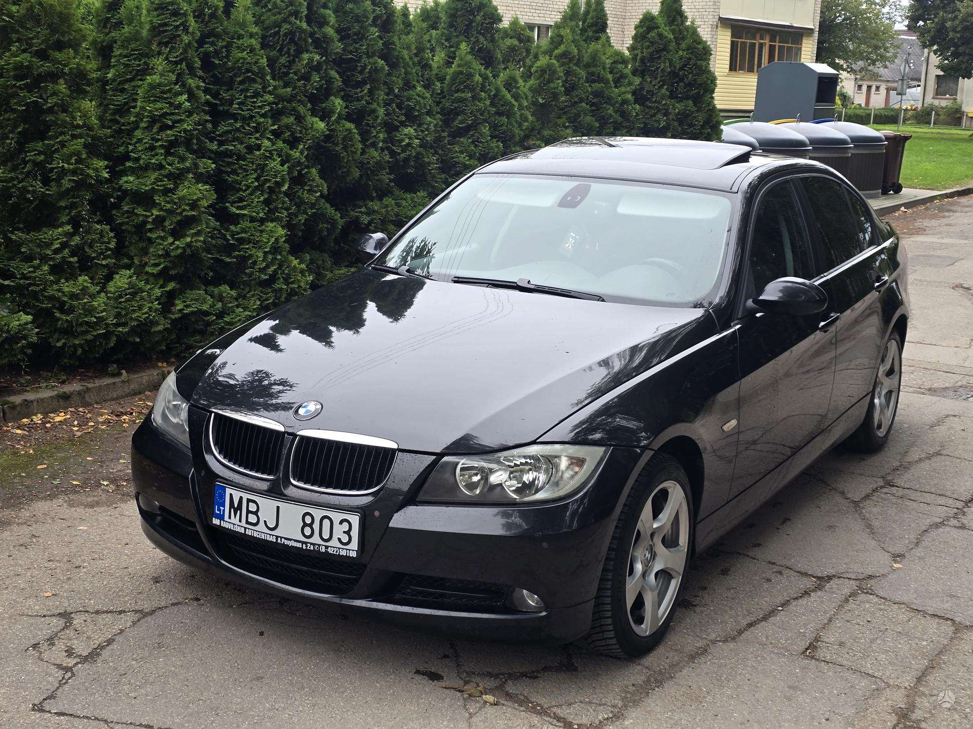BMW 320