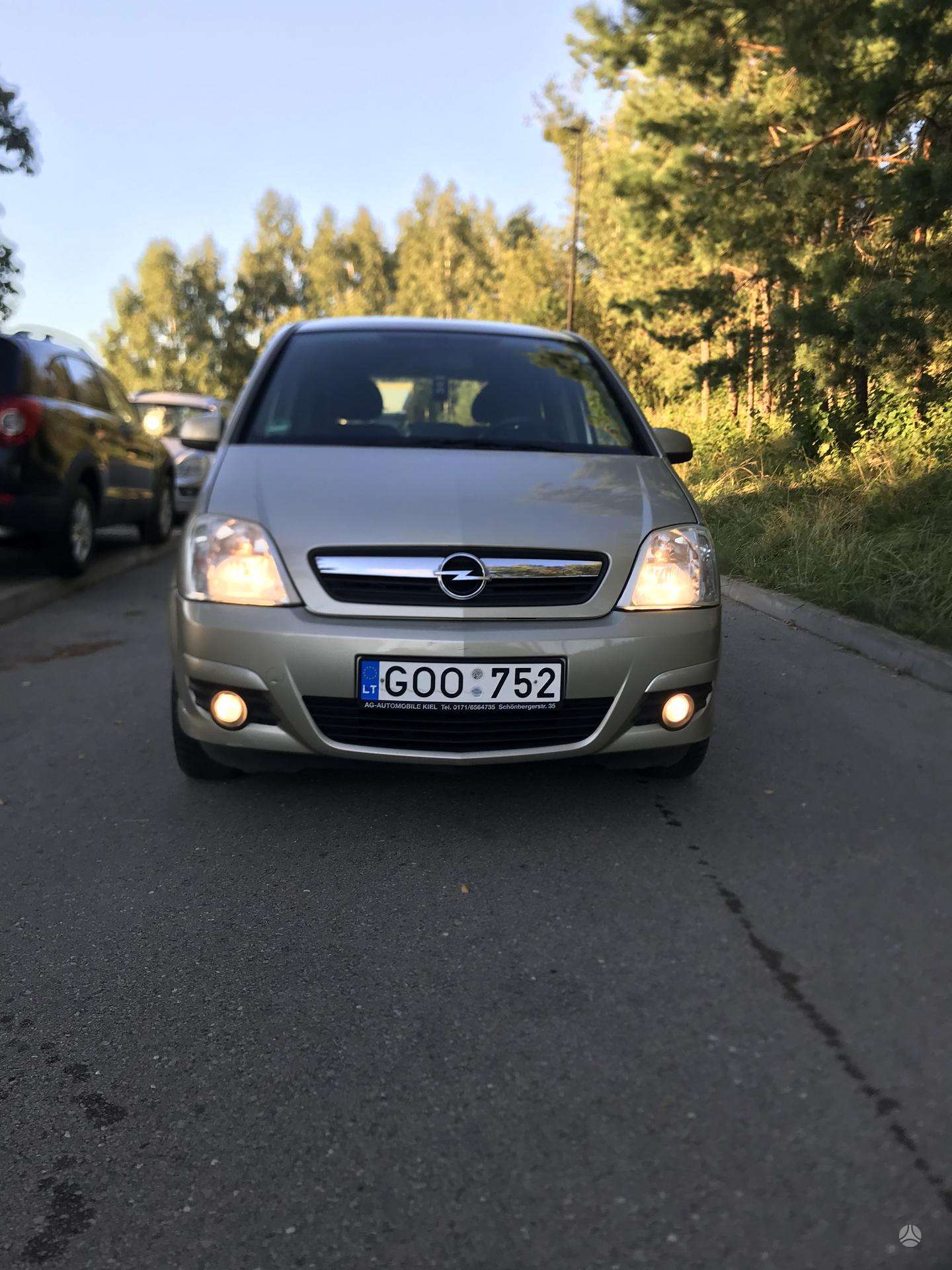 Opel Meriva.