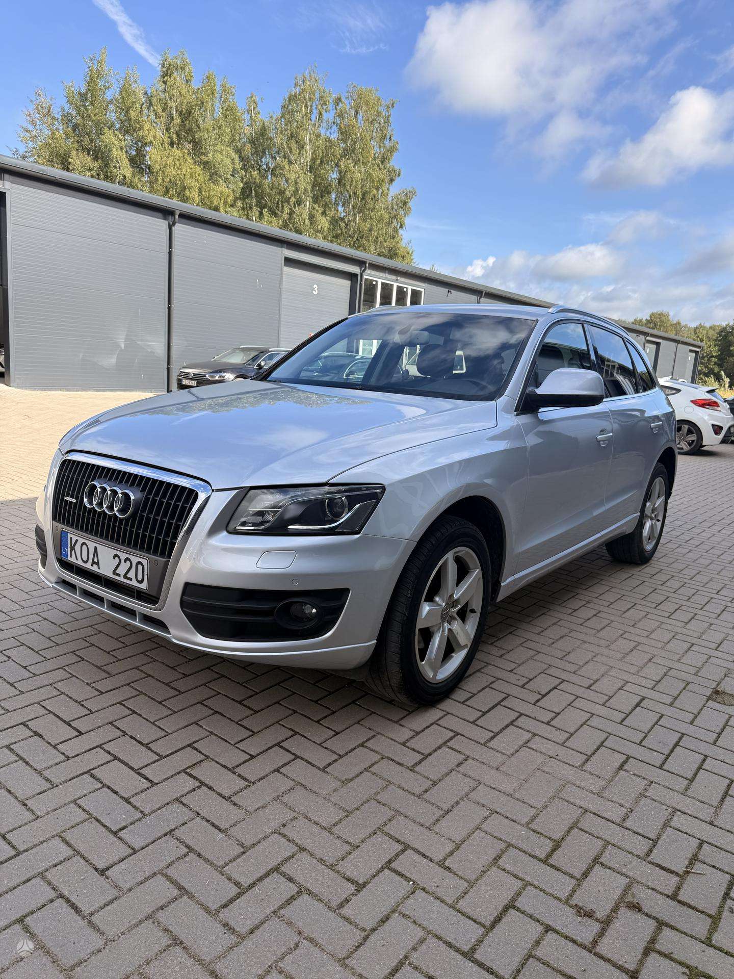 Audi Q5.