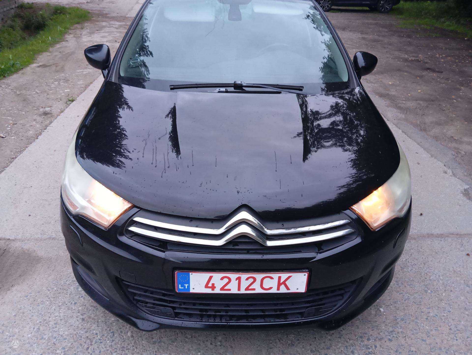 Citroen C4.