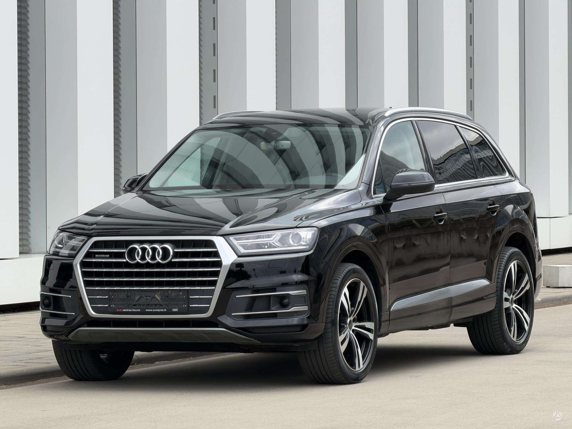 Audi Q7.