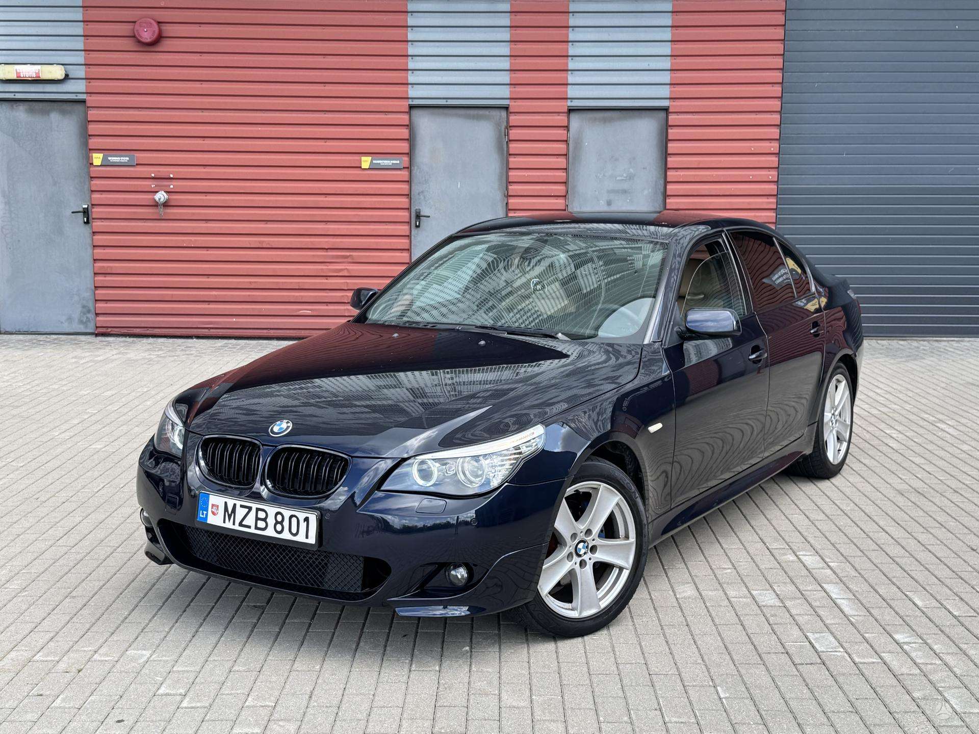 BMW 525